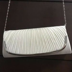 Kendal & James White Shell Purse Clutch Crossbody Summer Beach Bag
